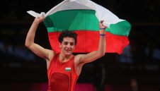 Еди Назарян пред „Ройтерс“: Искам успехите на баща си