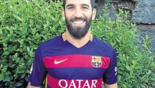 Турчинът в Барса проплака: Ще ми е тежко да не играя половин година