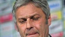 Във Волфсбург решиха: Армин Фее е уволнен