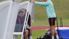 Гняв в Португалия за формата на Роналдо