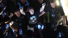 Усик за реванша с Джошуа: Защитата на родината ми е по-важна 