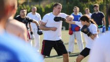 К1 легендата Петер Артс пристига днес в София за мастърклас на Световния киокушин съюз