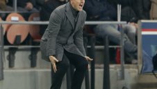 Франк де Бур отказал на Ливърпул