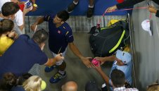 Трудна, но чиста победа за Джокера