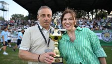 Илиан Илиев за четвърти път е №1! Получи наградата си + СНИМКИ