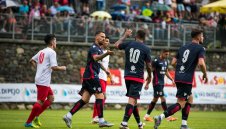 Десподов с нови два гола за Каляри