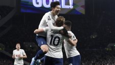 Кейн и Сон ще издърпат Тотнъм към ШЛ