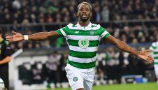 Селтик пусна нападател в Лион