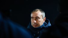 По идея на Мъри: Вратарите на Левски пазят без ръце