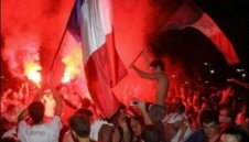 Мобилизират 4000 полицаи да пазят французите