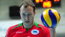 Капитанът на Русия ни отписа за Евро 2013