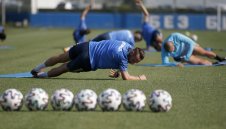 Кошмарна новина: Диксън бяга от България, Левски фалира!