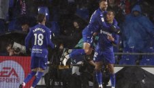 Средняк цака Юве и Барса за млада звезда