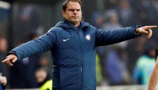 Интер гони Де Бур до дни