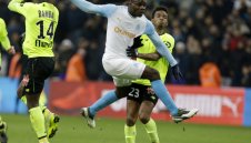 Луд, но вкарва: Балотели заби гол в дебюта си за Марсилия