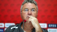 Хидинк: Аржентина има Меси, но ние разполагаме с Робен