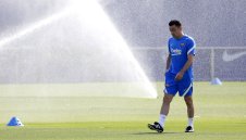 Барса готви двойна сделка