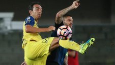 Черен дебют за Де Бур начело на Интер + ВИДЕО