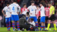 Атлетик Билбао спря Барса, каталунците треперят за Френки и Педри  