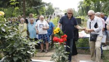 Левски почете паметта на Гунди и Котков + ВИДЕО