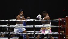 Джошуа разпали старата вражда с Фюри