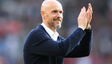 Юнайтед договори голям трансфер