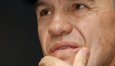 Хавиер Агире остава в Атлетико Мадрид