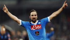 Юнайтед пръсва 87 млн. евро за Игуаин заради Моуриньо