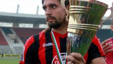 Първо в Gol.bg: И Бранеков реже Левски