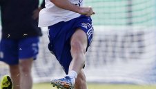 Меси: Критиките по мой адрес ме нараняват