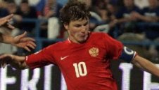 Хидинк се чуди дали да пусне Аршавин