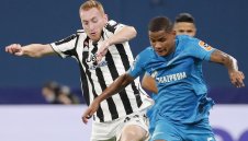 Юве излъга Зенит и продължава без грешка в Шампионска лига