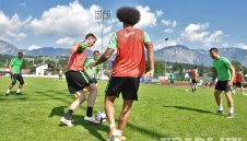 Шеф на Ференцварош: Лудогорец е фаворит