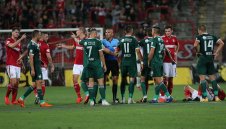 БФС обяви наказанията, вижте какво се реши за расисткия скандал