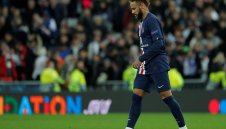 Лоялен на 100%: Неймар тренира отделно в ПСЖ