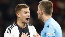 Арестуваха пияни съдии, опитвали се да откраднат пътни знаци