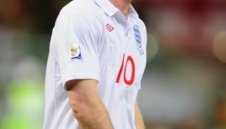 Посредствена Англия разочарова Капело за ЧРД