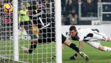 Юве взе Дербито на Италия и постави рекорд + ВИДЕО