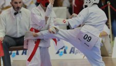 Над 180 млади таланти участваха на държавното първенство по карате