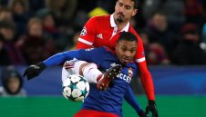 Лестър ще пазарува от Бенфика, взима Андре Алмейда