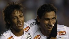 Гансо няма да играе повече за Сантош?