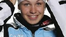 Нойнер с четвърта победа за сезона