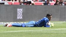 Валенсия се раздели с кошмара на дузпаджиите