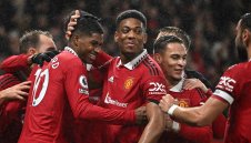 Без напрежение! Ман Юнайтед удари Нотингам с 3:0 у дома