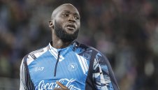 Шок! Оперират Лукаку и 2025 г. приключи за него