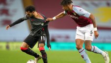 Расизъм в Англия: Фен призна за обида срещу Салах