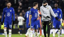 Челси губи трима защитници без пари