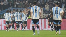 Аржентина продължава да демонстрира фамозна класа