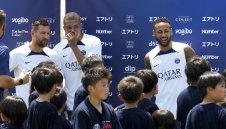 Меси отбеляза при успех на ПСЖ в Япония