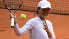 Ига Швьонтек е първата финалистка на "Ролан Гарос"